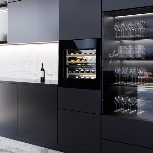 CASO Compacte inbouw wijnklimaatkast met 2 temperatuurzones voor 24 flessen.
