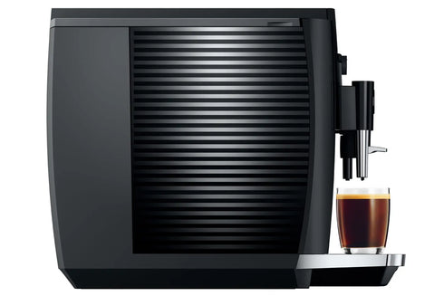 E4 Piano Black (EA): volautomaat met 17 specialiteiten, stille molen en 1,9 l watertank. Snel perfecte koffie thuis.